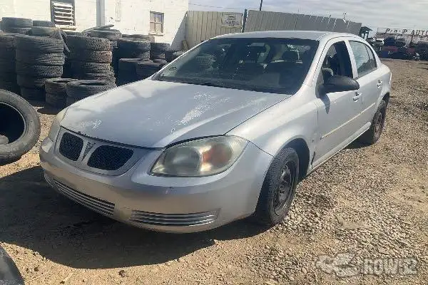 Photo of 2005 Pontiac Pursuit