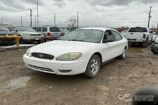 Photo of 2005 Ford Taurus