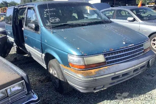 Photo of 1994 Plymouth Grand Voyager