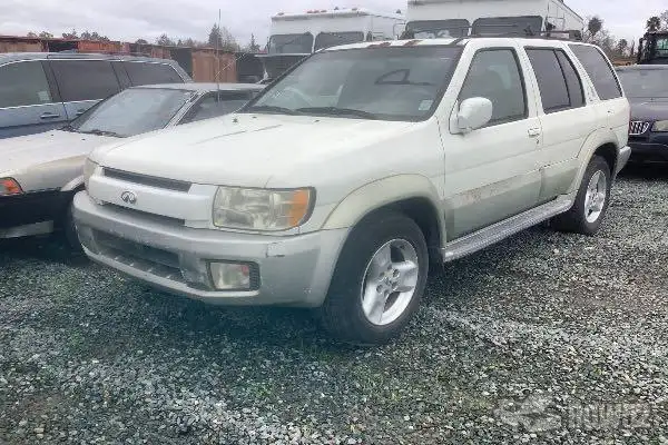 Photo of 2001 Infiniti QX4