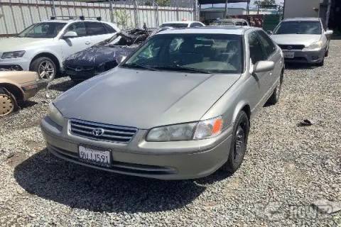 Photo of 2000 Toyota Camry