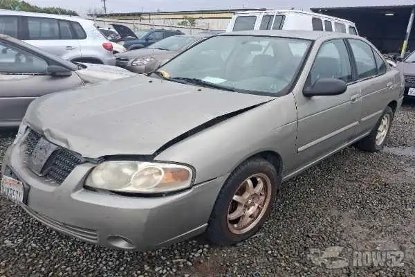 Photo of 2005 Nissan Sentra