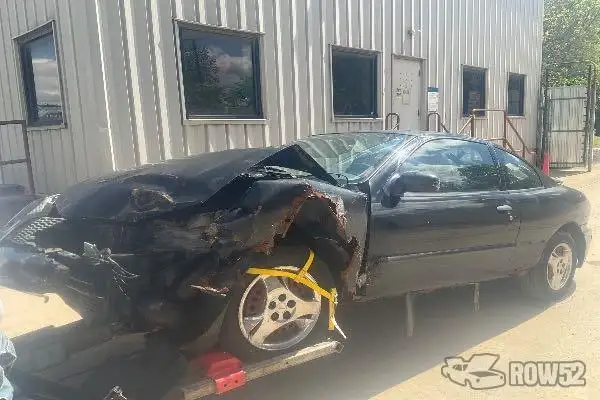 Photo of 2004 Pontiac Sunfire