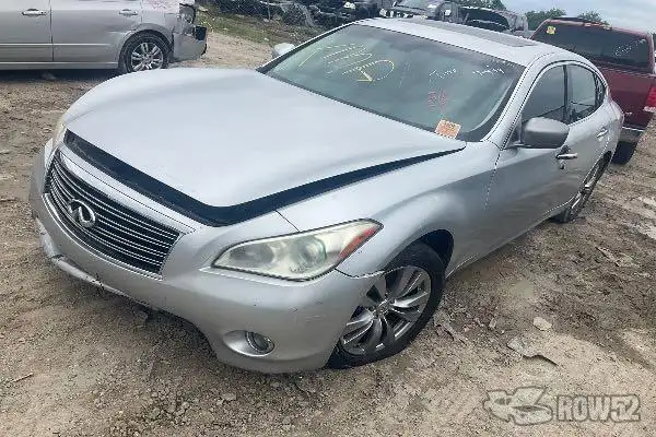 Photo of 2013 Infiniti M