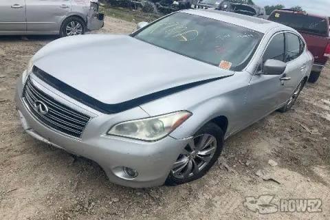 Photo of 2013 Infiniti M