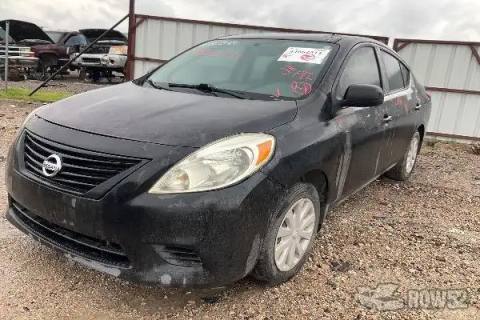 Photo of 2012 Nissan Versa