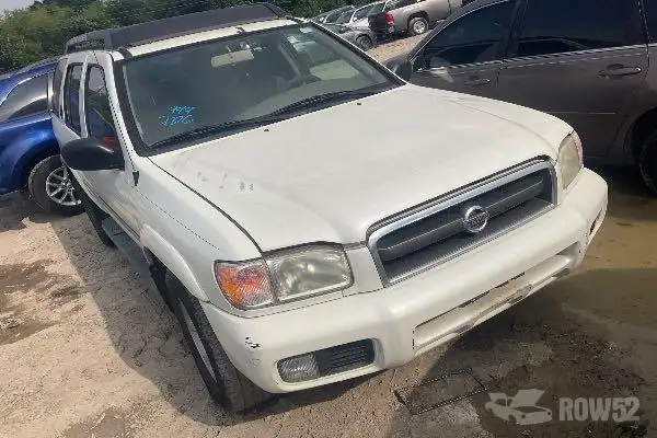 Photo of 2004 Nissan Pathfinder