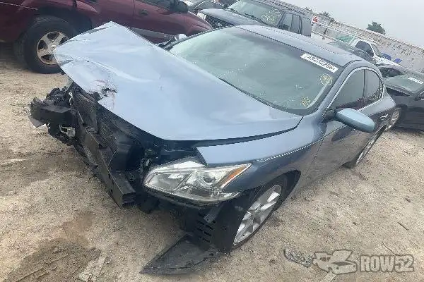 Photo of 2011 Nissan Maxima