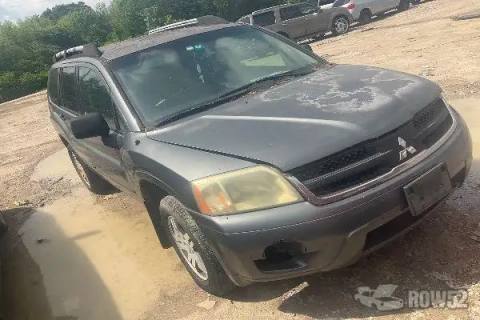 Photo of 2006 Mitsubishi Endeavor