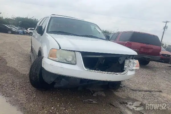Photo of 2004 Ford Expedition
