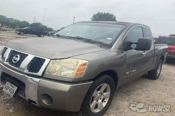 Photo of 2006 Nissan Titan