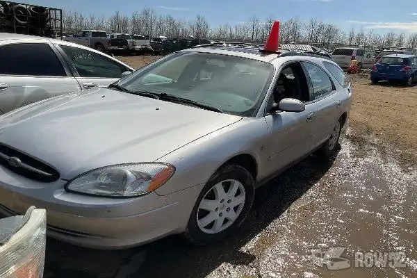 Photo of 2002 Ford Taurus Wagon
