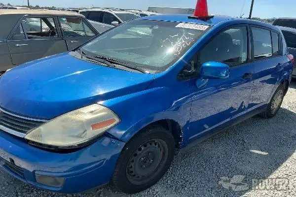 Photo of 2008 Nissan Versa