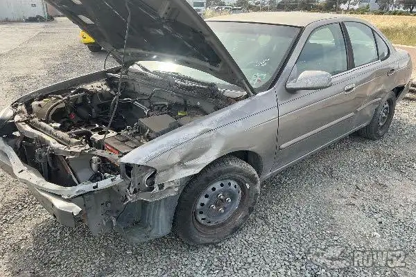 Photo of 2004 Nissan Sentra