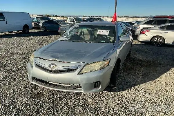 Photo of 2010 Toyota Camry Hybrid