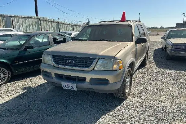 Photo of 2002 Ford Explorer