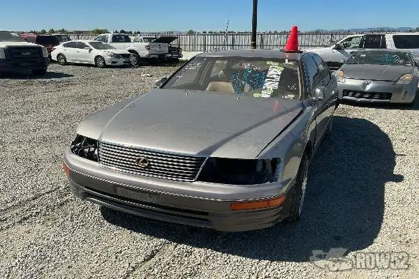 Photo of 1996 Lexus LS 400