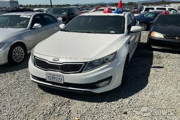 Photo of 2012 Kia Optima Hybrid