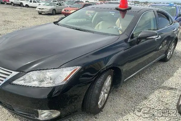 Photo of 2011 Lexus ES 350