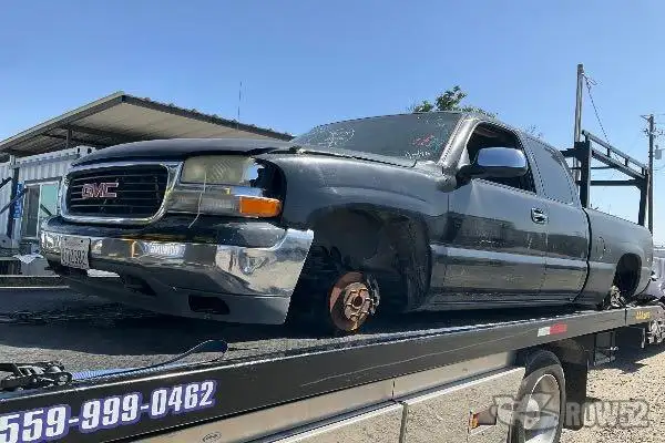Photo of 2002 GMC Sierra 1500