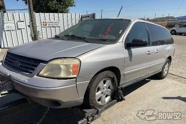 Photo of 2005 Ford Freestar