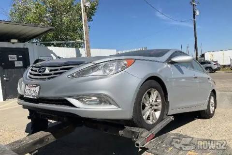 Photo of 2013 Hyundai Sonata