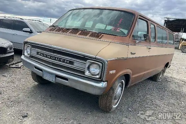 Photo of 1977 Plymouth Voyager
