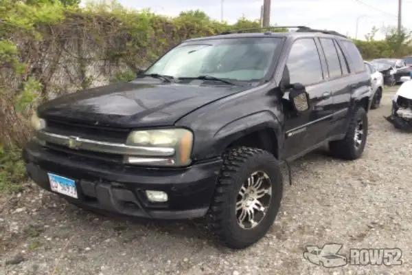 Photo of 2004 Chevrolet Trailblazer