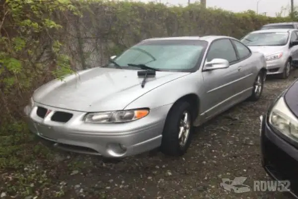Photo of 2002 Pontiac Grand Prix