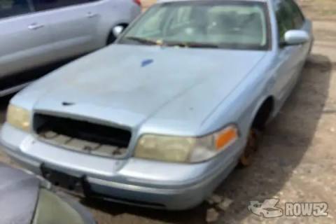 Photo of 2003 Ford Crown Victoria