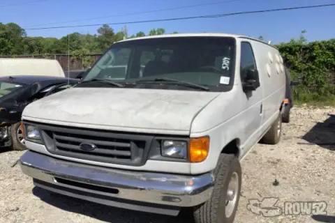 Photo of 2003 Ford Econoline