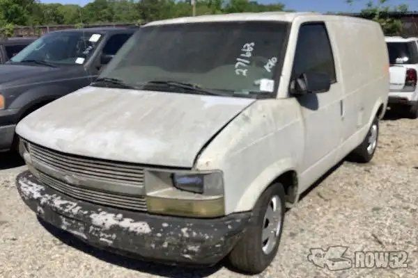 Photo of 1998 Chevrolet Astro