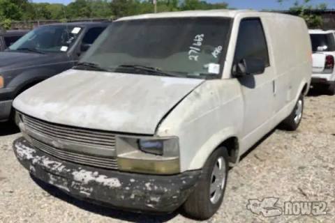 Photo of 1998 Chevrolet Astro