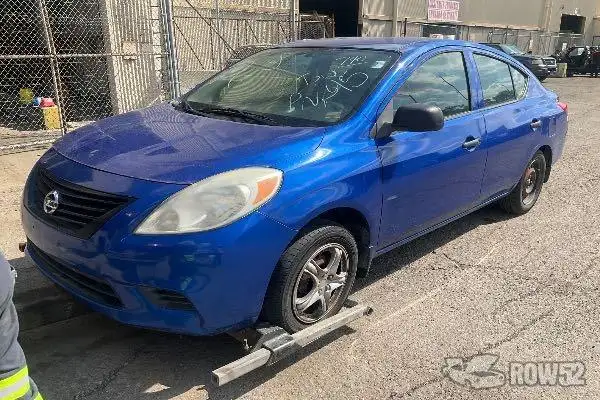 Photo of 2012 Nissan Versa