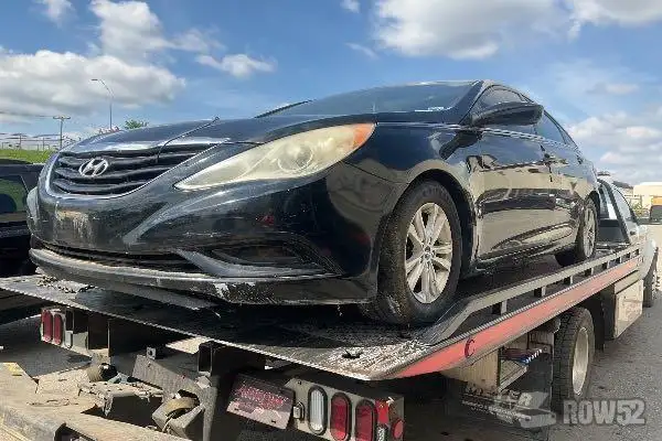 Photo of 2011 Hyundai Sonata