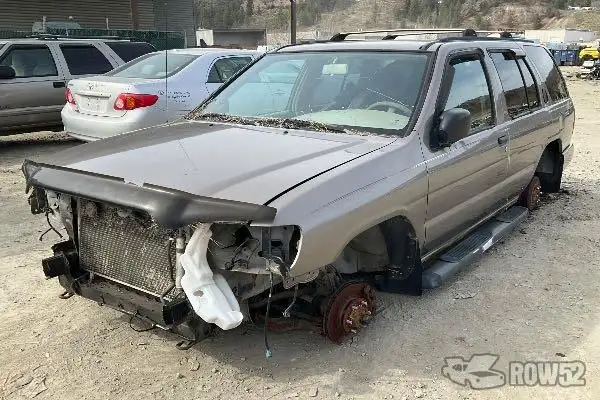 Photo of 2002 Nissan Pathfinder