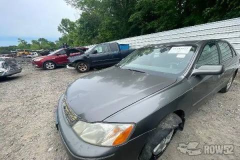 Photo of 2003 Toyota Avalon