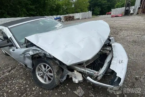 Photo of 2005 Ford Mustang