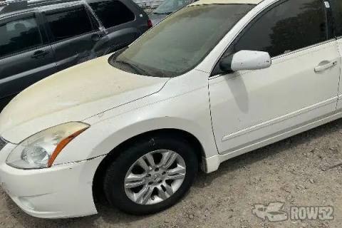 Photo of 2012 Nissan Altima