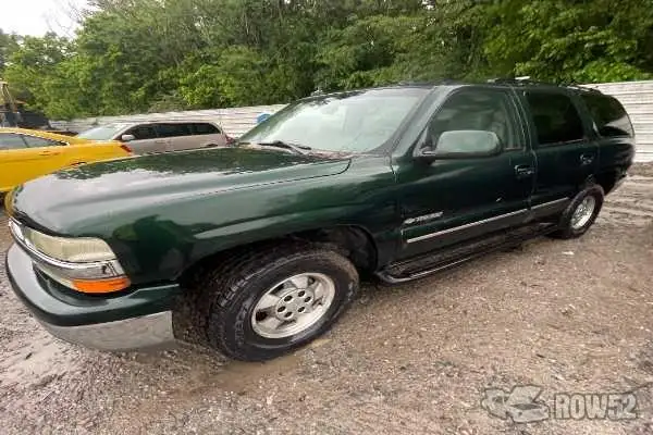 Photo of 2003 Chevrolet Tahoe