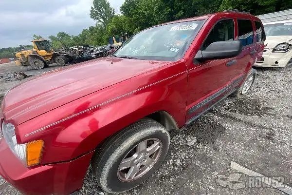 Photo of 2005 Jeep Grand Cherokee