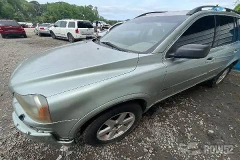 Photo of 2004 Volvo XC90