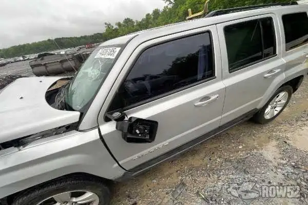 Photo of 2013 Jeep Patriot