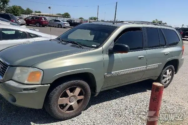 Photo of 2004 GMC Envoy