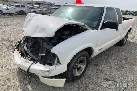 Photo of 2001 Chevrolet S10 Pickup