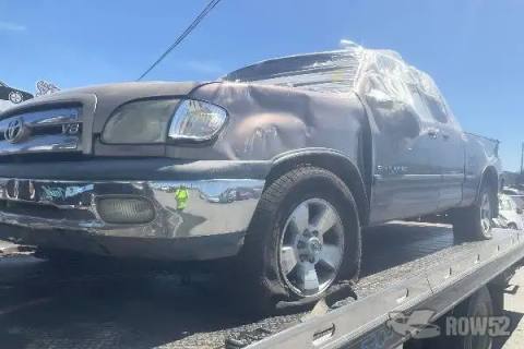 Photo of 2000 Toyota Tundra