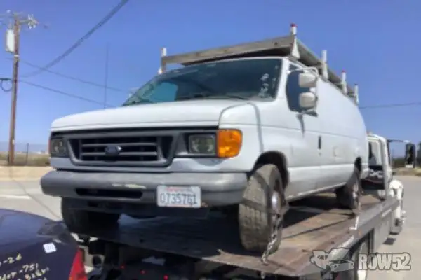Photo of 2006 Ford Econoline