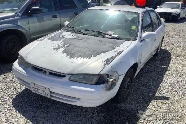 Photo of 1998 Toyota Corolla