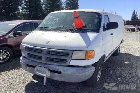 Photo of 2003 Dodge Ram Van