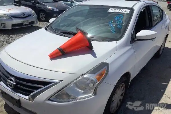 Photo of 2015 Nissan Versa